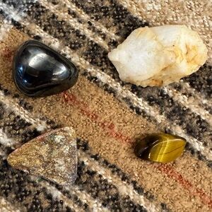 Crystal & Stone Set - Hematite, Quartz, Pyrite & Tiger's Eye